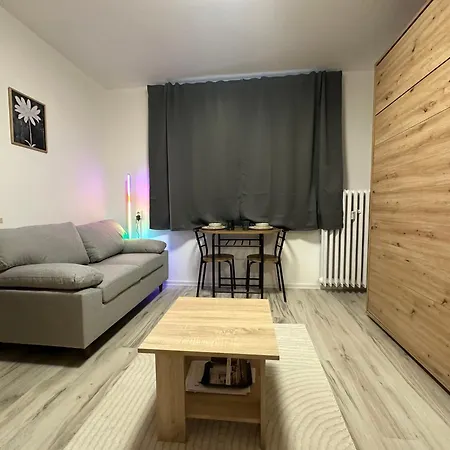 Stylish In The Old Town Apartment Košice